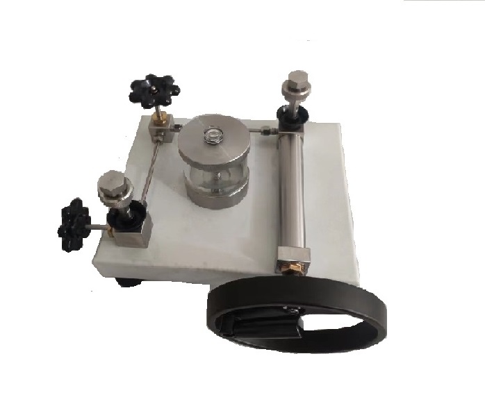 KT70 Hydraulic pressure comparator